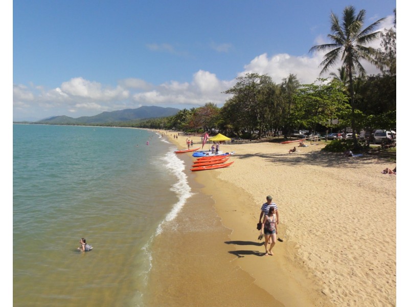 209 Coral Coast Drive, Palm Cove QLD 4879