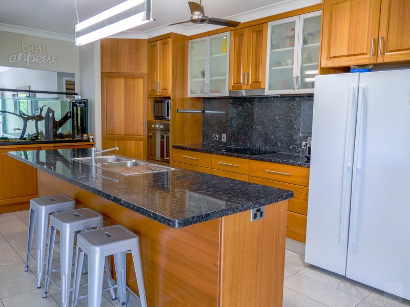 10 Starboard Street, Trinity Beach QLD 4879