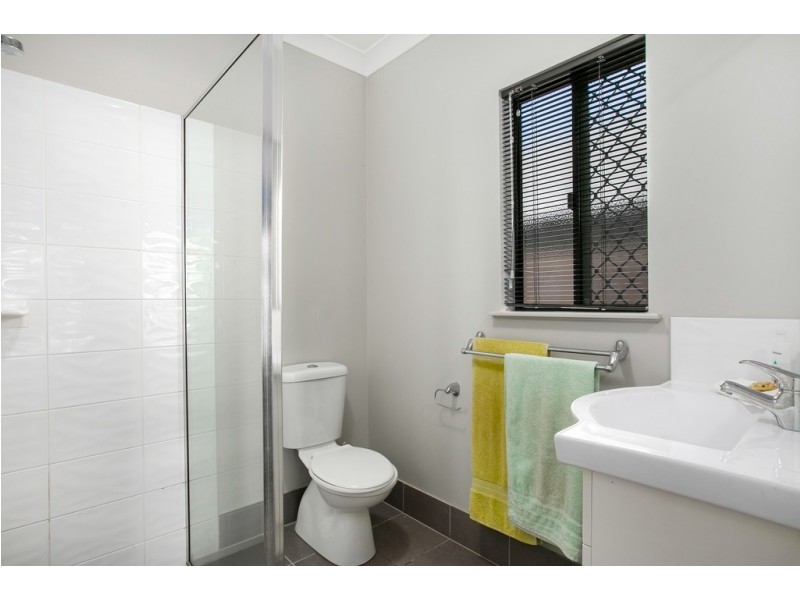 31 Bowline Close, Trinity Beach QLD 4879