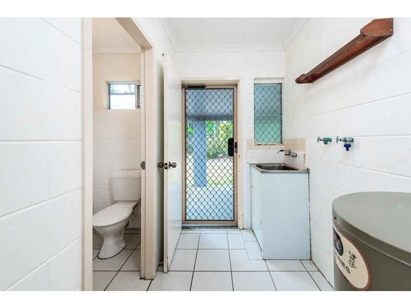 6 Kokoda Street, Trinity Beach QLD 4879