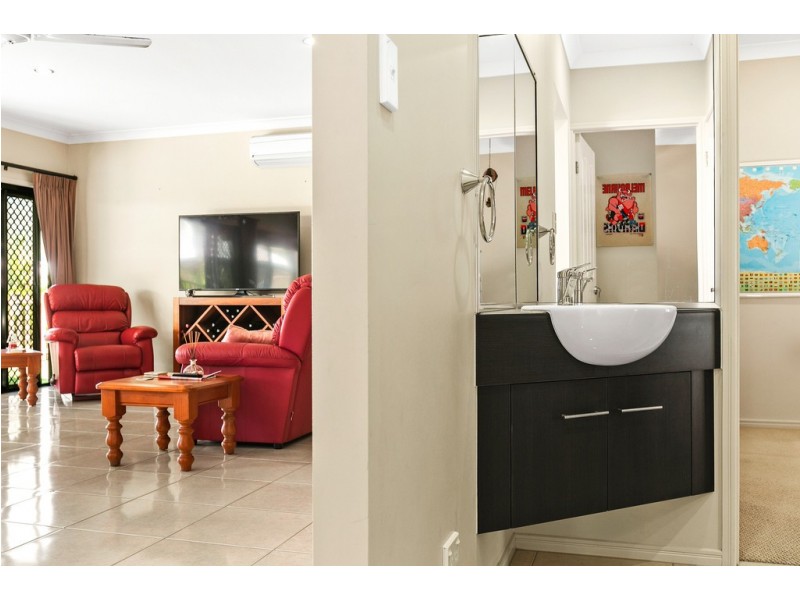 11 Propeller Court, Trinity Beach QLD 4879