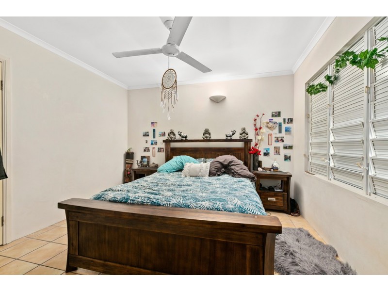 38 Magnolia Street, Holloways Beach QLD 4878