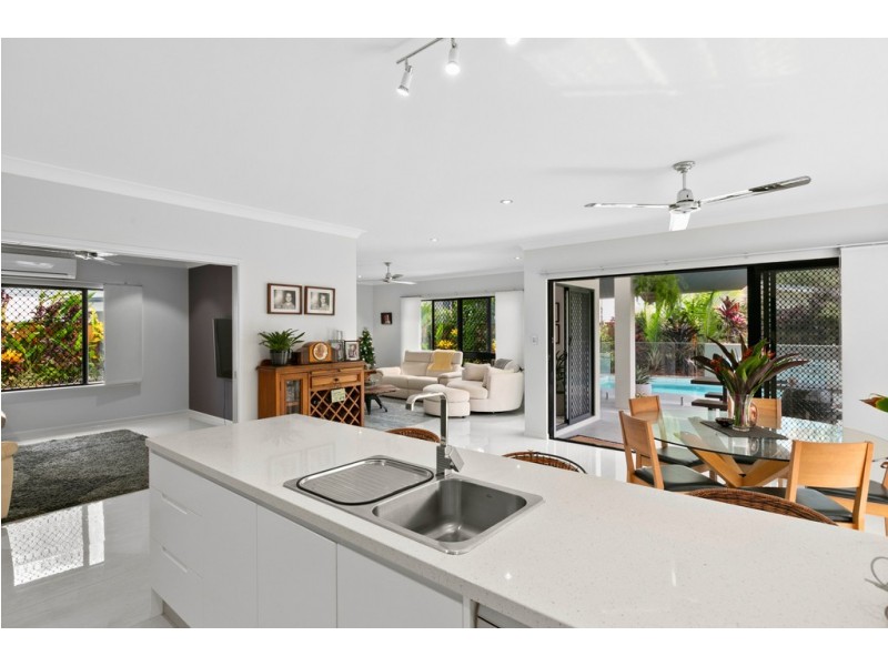 26 Coastline Parade, Trinity Beach QLD 4879