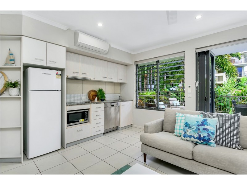 8/63 Vasey Esplanade, Trinity Beach QLD 4879