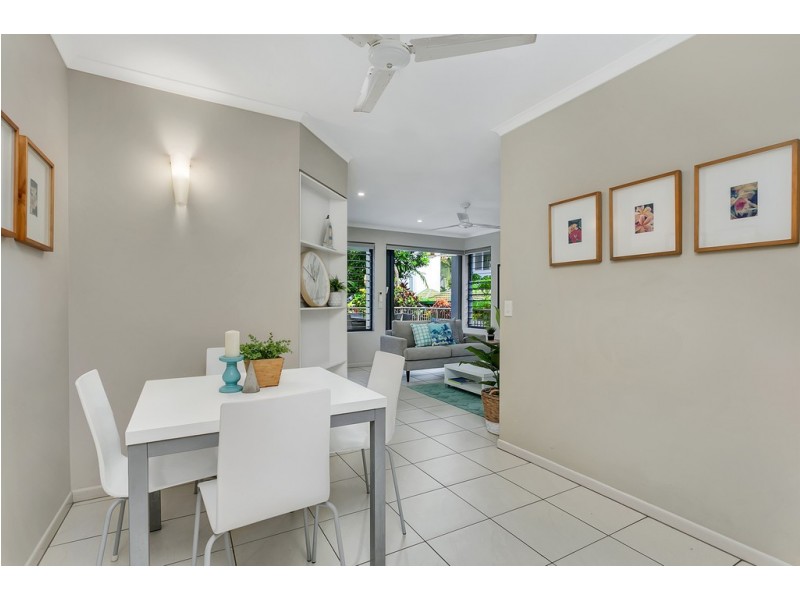 8/63 Vasey Esplanade, Trinity Beach QLD 4879
