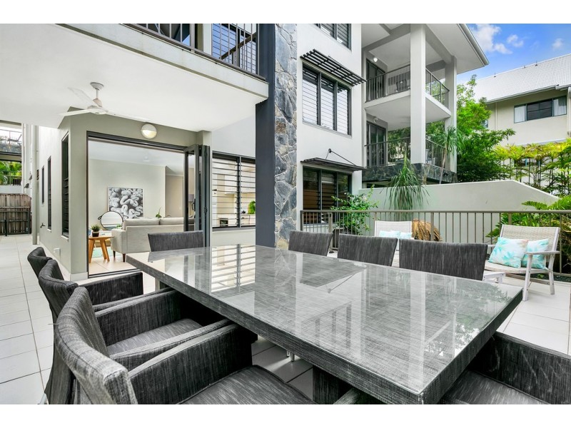 8/63 Vasey Esplanade, Trinity Beach QLD 4879