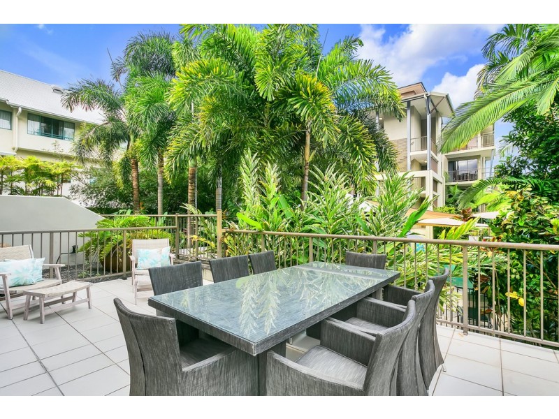 8/63 Vasey Esplanade, Trinity Beach QLD 4879