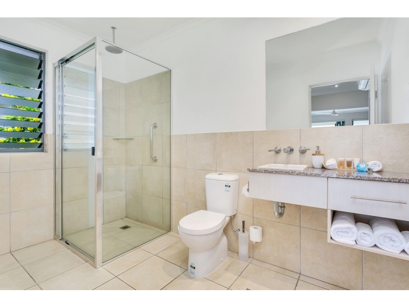 18/63 Vasey Esplanade, Trinity Beach QLD 4879