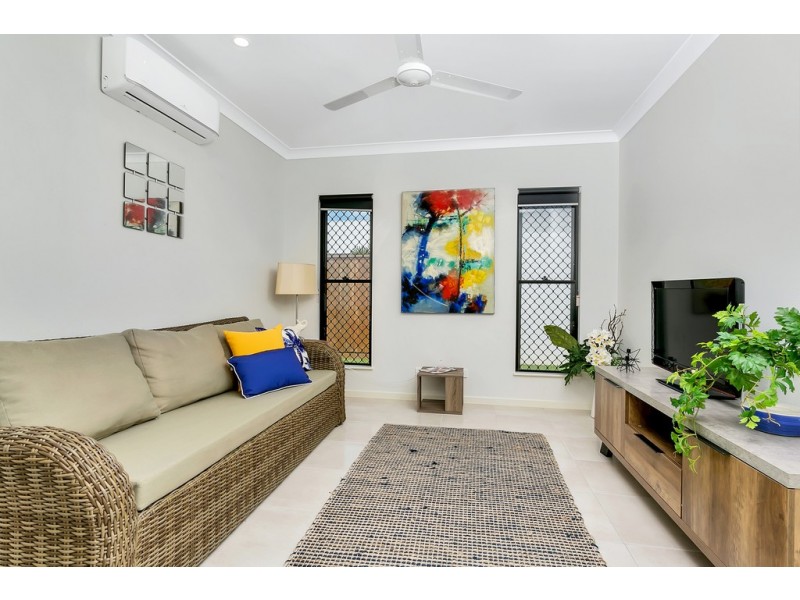 8 Bosun Place, Trinity Beach QLD 4879