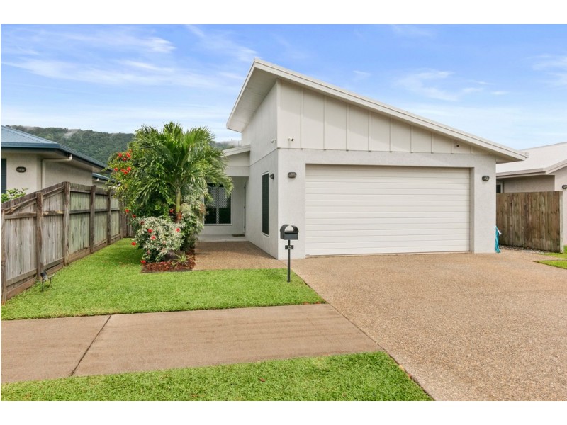 13 Landsborough Drive, Smithfield QLD 4878