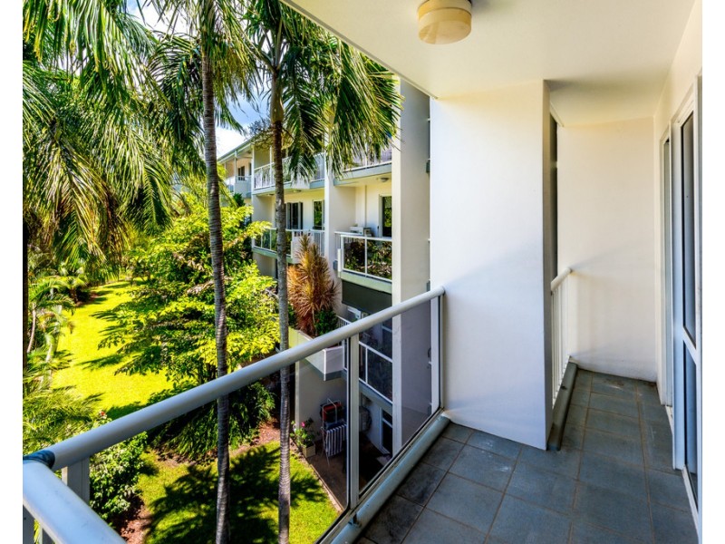 23/241 Coral Coast Drive, Palm Cove QLD 4879