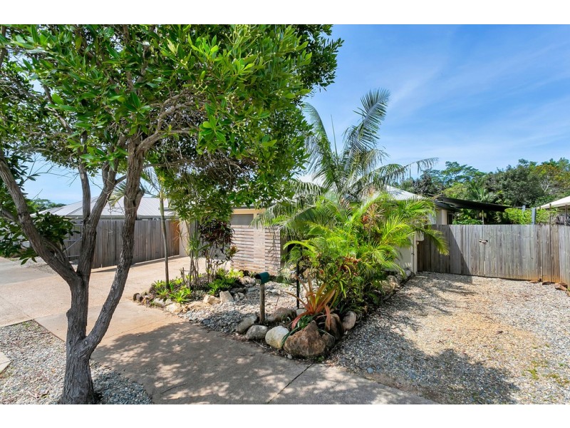 75 Landsborough Drive, Smithfield QLD 4878