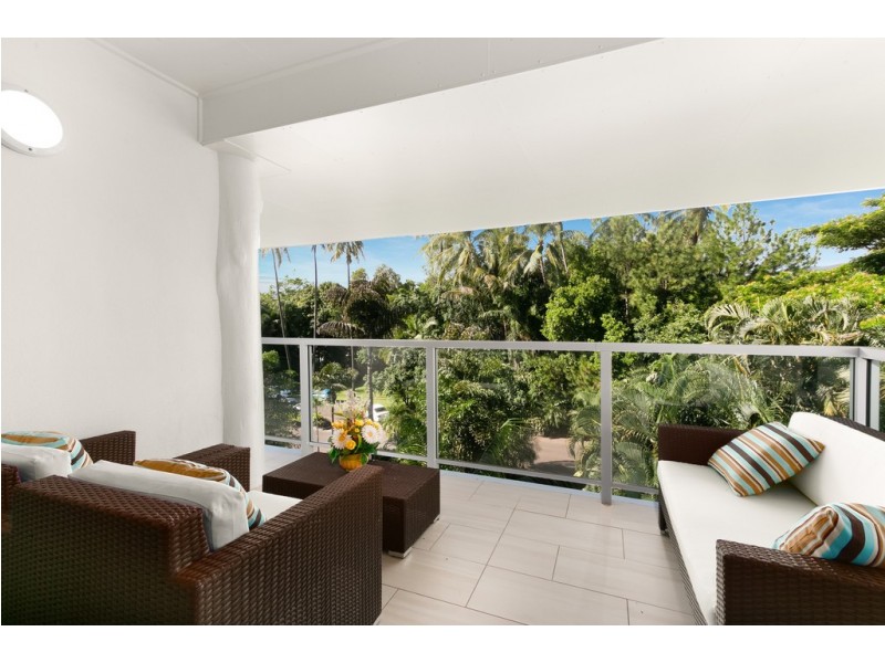 2402/2-22 Veivers Road, Palm Cove QLD 4879
