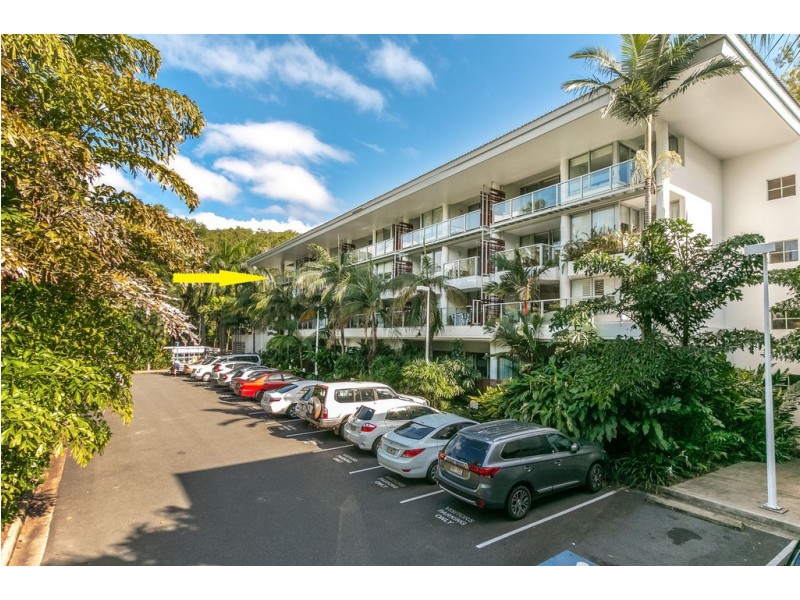 2402/2-22 Veivers Road, Palm Cove QLD 4879