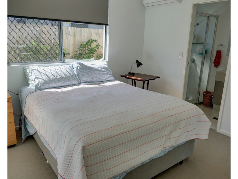 2/11 Tyson Place, Redlynch QLD 4870