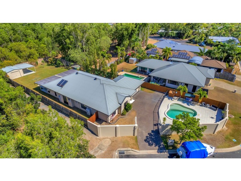 8 Natica Close, Trinity Beach QLD 4879