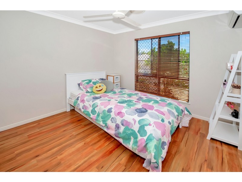 8 Natica Close, Trinity Beach QLD 4879