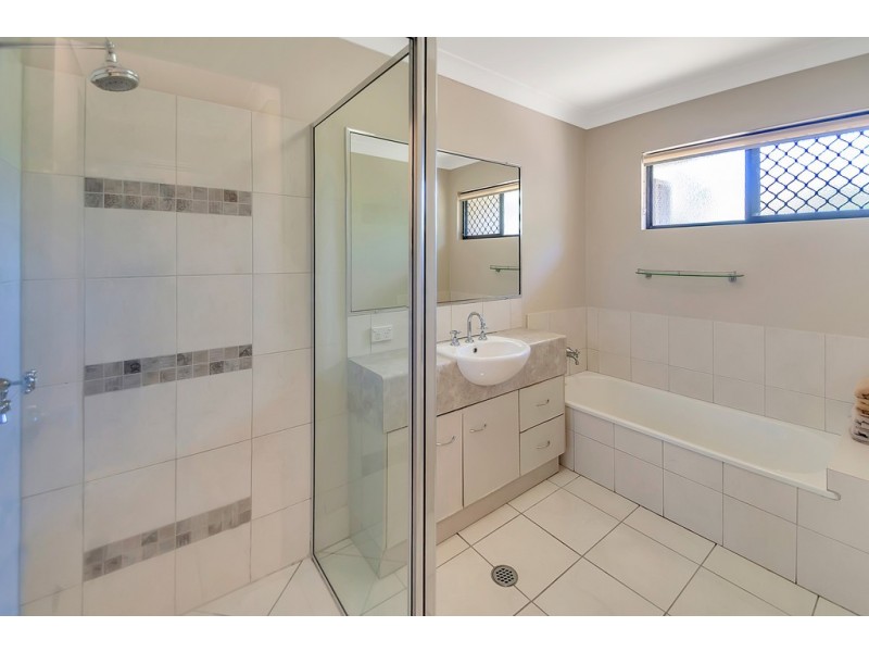 8 Natica Close, Trinity Beach QLD 4879