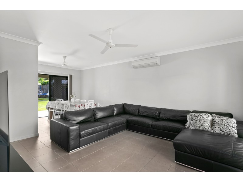 86 Roberts Drive, Trinity Beach QLD 4879