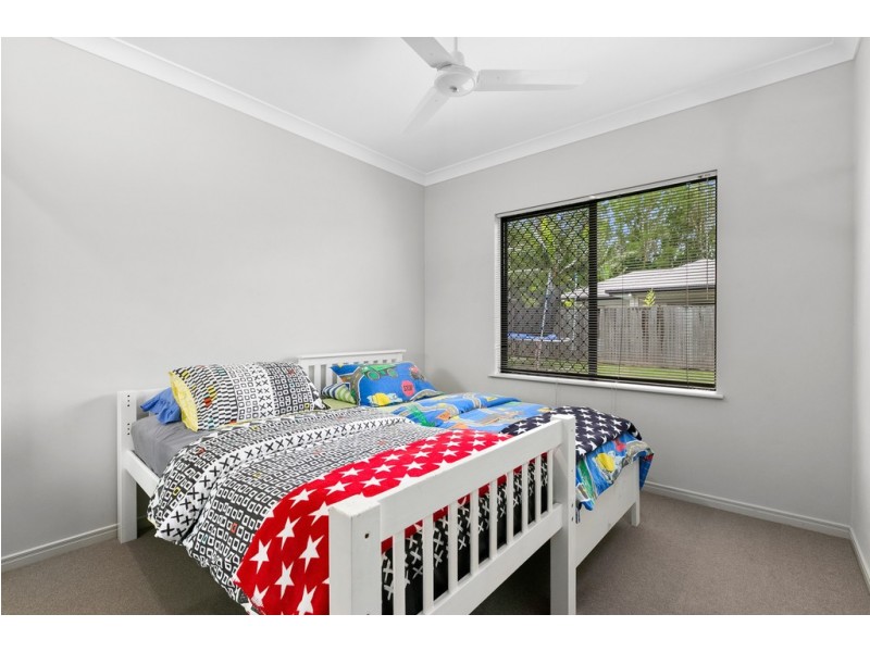 86 Roberts Drive, Trinity Beach QLD 4879