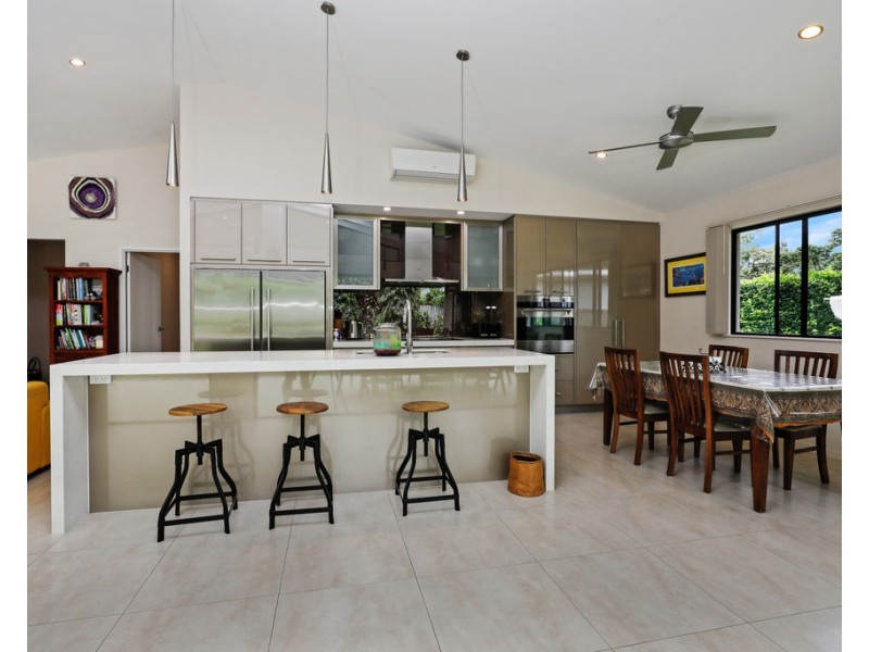 43 Stanton Road, Smithfield QLD 4878