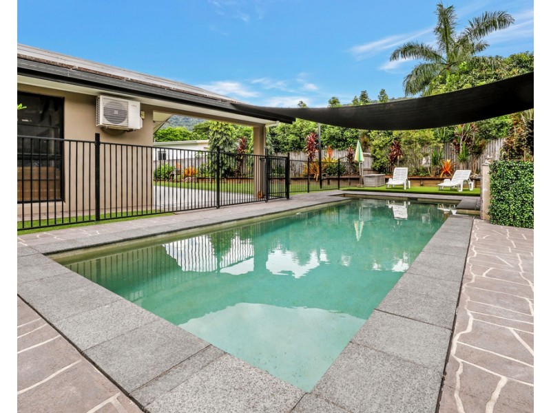 43 Stanton Road, Smithfield QLD 4878