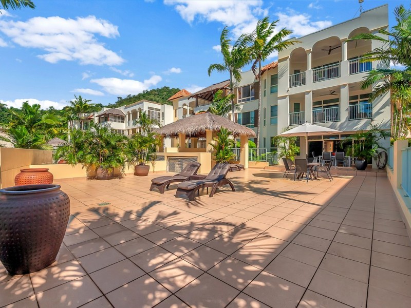 12/31-35 Vasey Esplanade, Trinity Beach QLD 4879