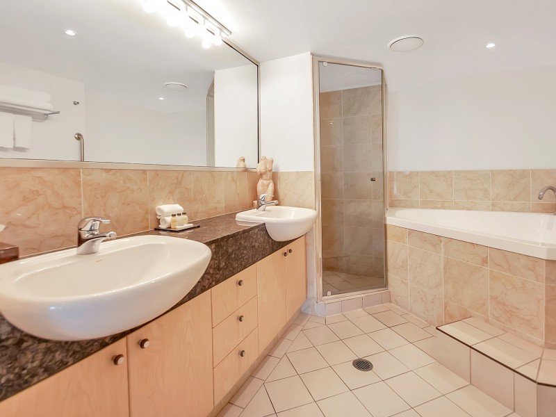 12/31-35 Vasey Esplanade, Trinity Beach QLD 4879