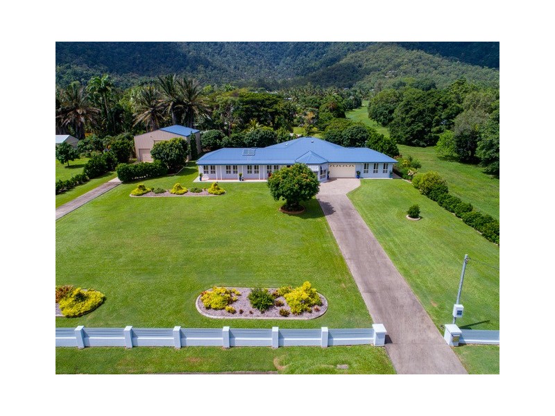 126-128 James Cook Drive, Kewarra Beach QLD 4879