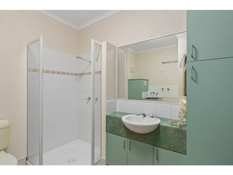 13/6-8 Triton Street, Palm Cove QLD 4879