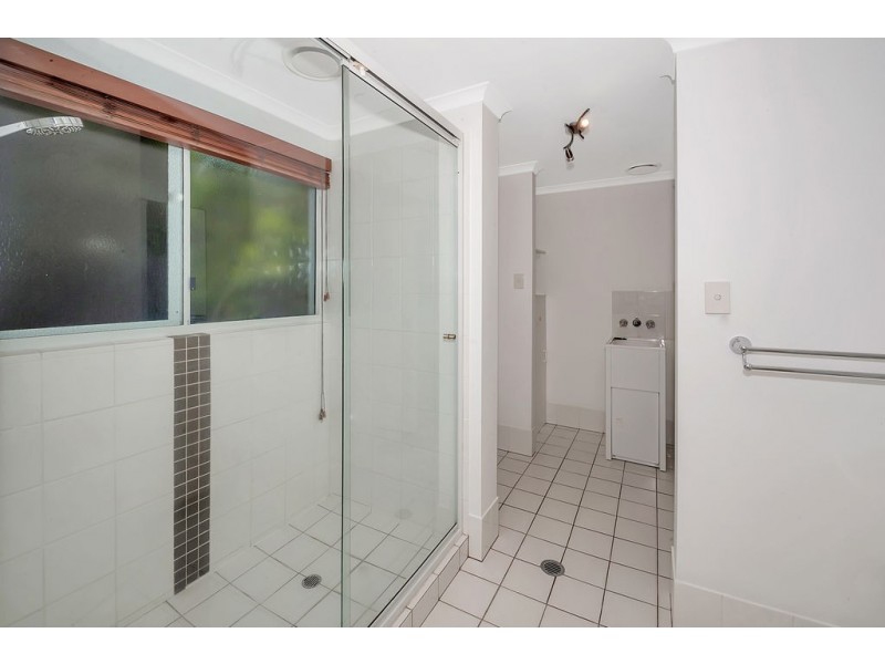 102/497 Varley Street, Yorkeys Knob QLD 4878