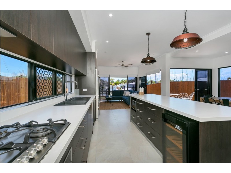 42 Marina Quay, Trinity Park QLD 4879