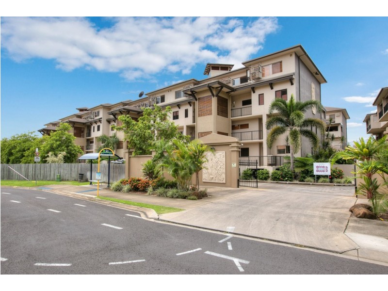 206 / 53 – 57 Clifton Road, Clifton Beach QLD 4879