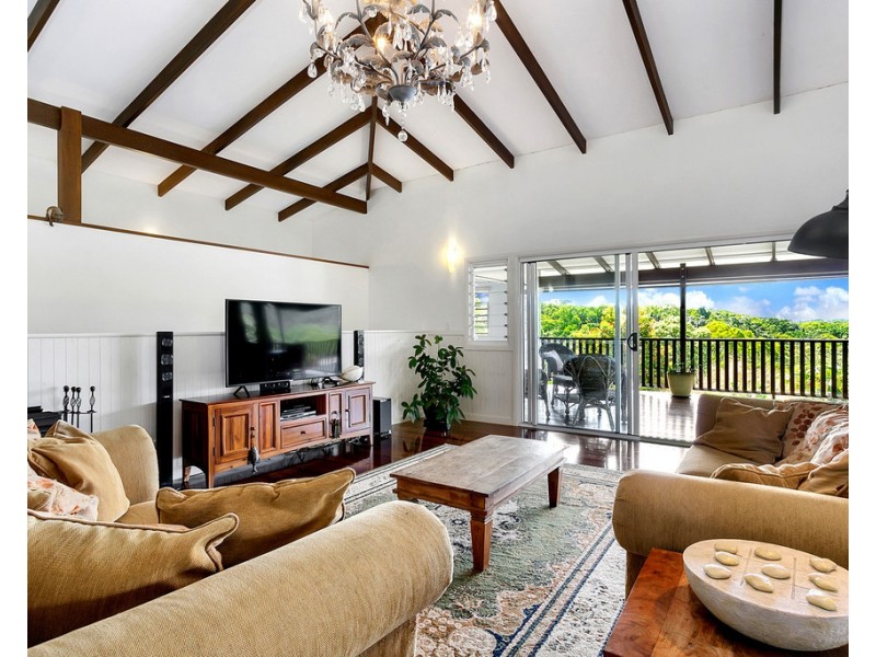 42 Williamson Drive, Kuranda QLD 4881