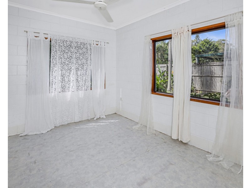32 Starling Street, Kewarra Beach QLD 4879