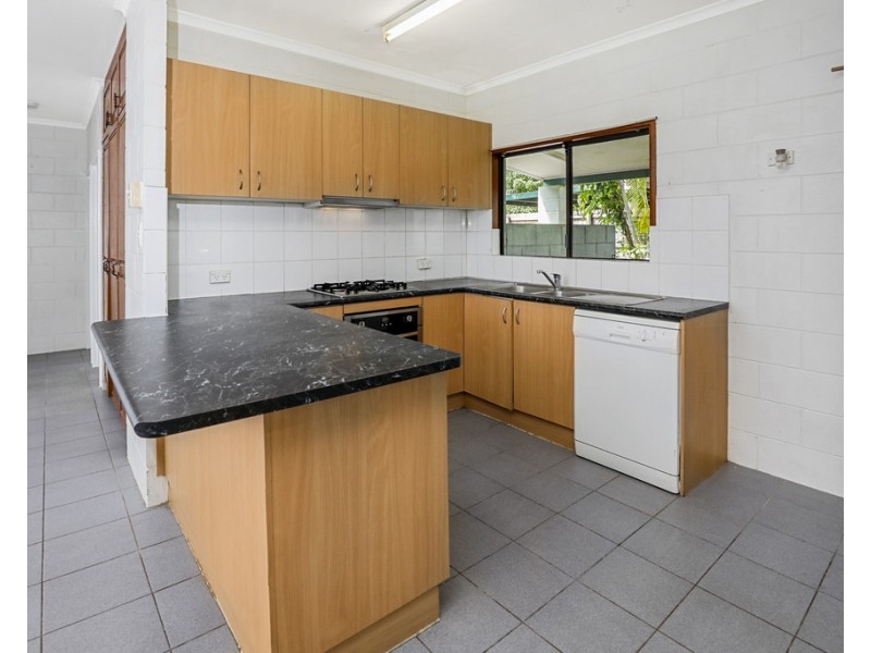 32 Starling Street, Kewarra Beach QLD 4879
