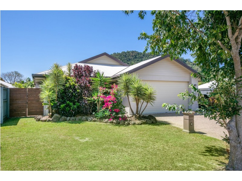150 Roberts Drive, Trinity Beach QLD 4879