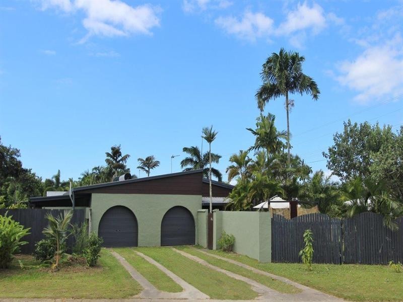 22 Baines Street, Clifton Beach QLD 4879