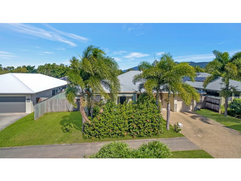 77 Roberts Drive, Trinity Beach QLD 4879