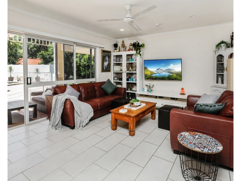 36 Stream Avenue, Kewarra Beach QLD 4879