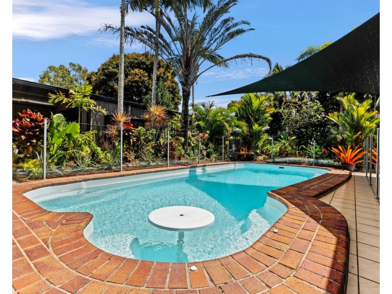 20 Madang Street, Trinity Beach QLD 4879