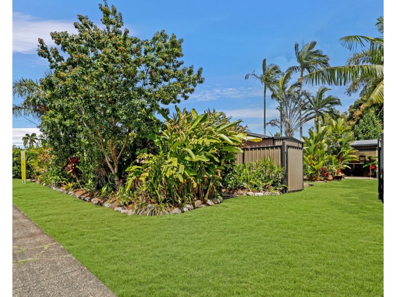 20 Madang Street, Trinity Beach QLD 4879