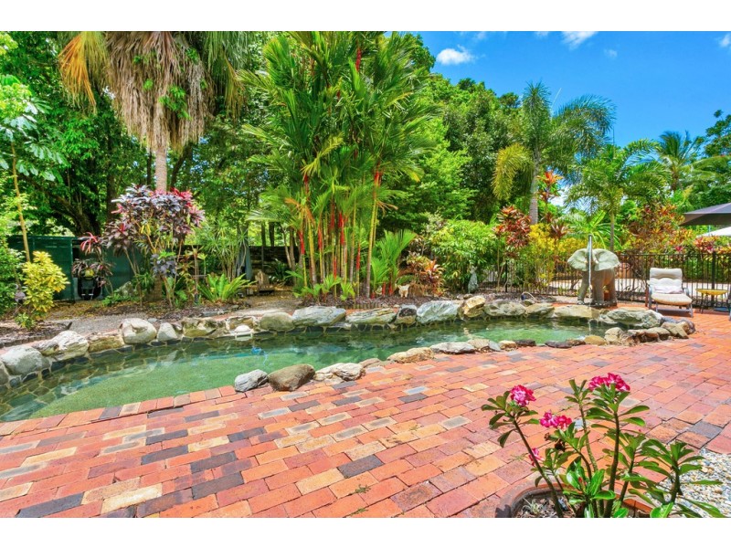 75 Kamerunga Road, Stratford QLD 4870