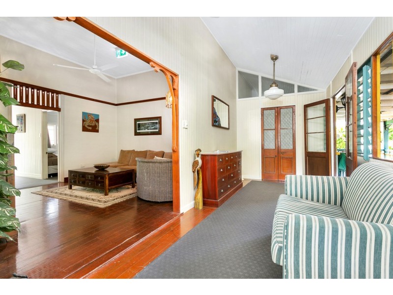 75 Kamerunga Road, Stratford QLD 4870