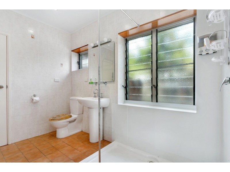 75 Kamerunga Road, Stratford QLD 4870