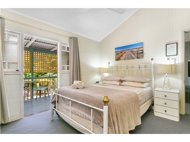 75 Kamerunga Road, Stratford QLD 4870