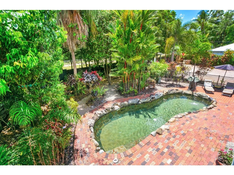 75 Kamerunga Road, Stratford QLD 4870