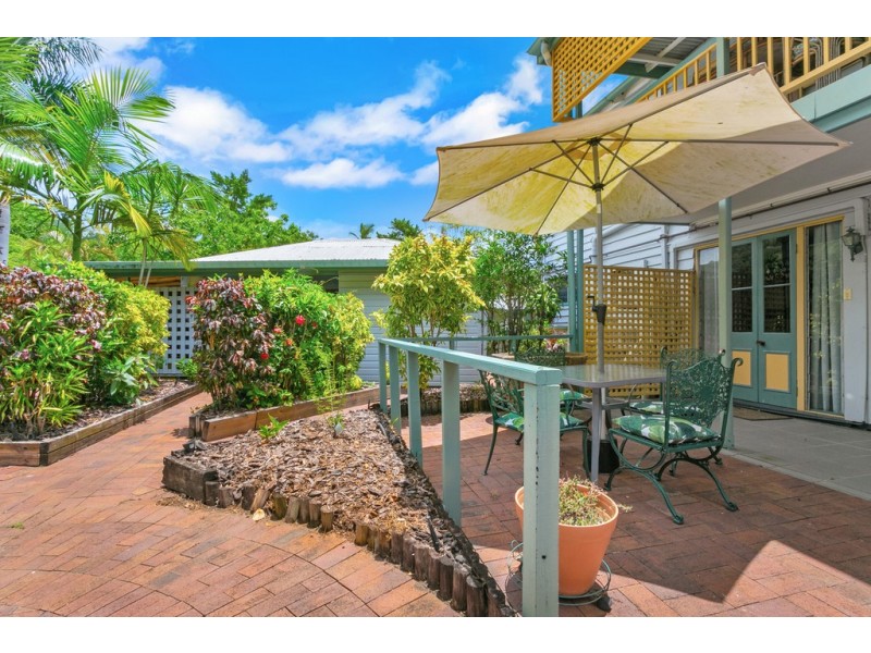 75 Kamerunga Road, Stratford QLD 4870