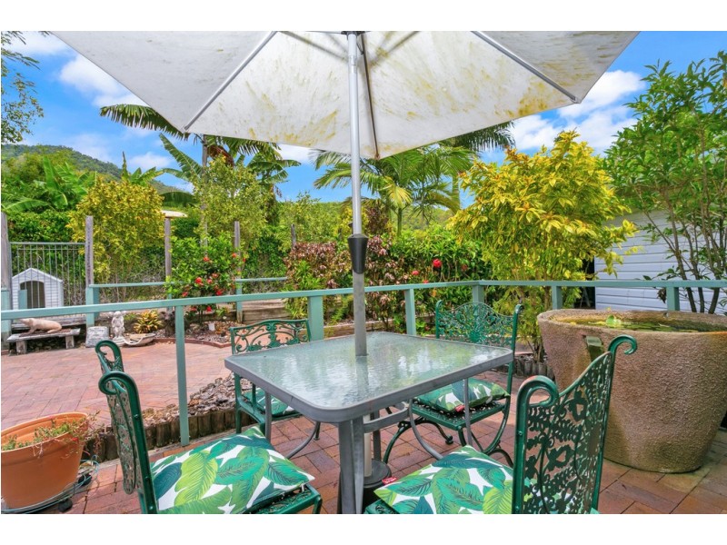 75 Kamerunga Road, Stratford QLD 4870