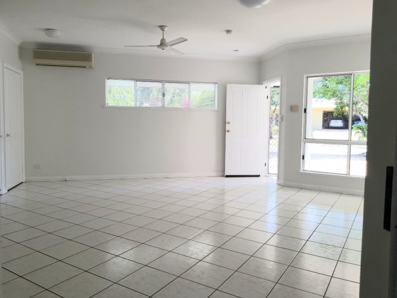 17 Green Avenue, Kewarra Beach QLD 4879